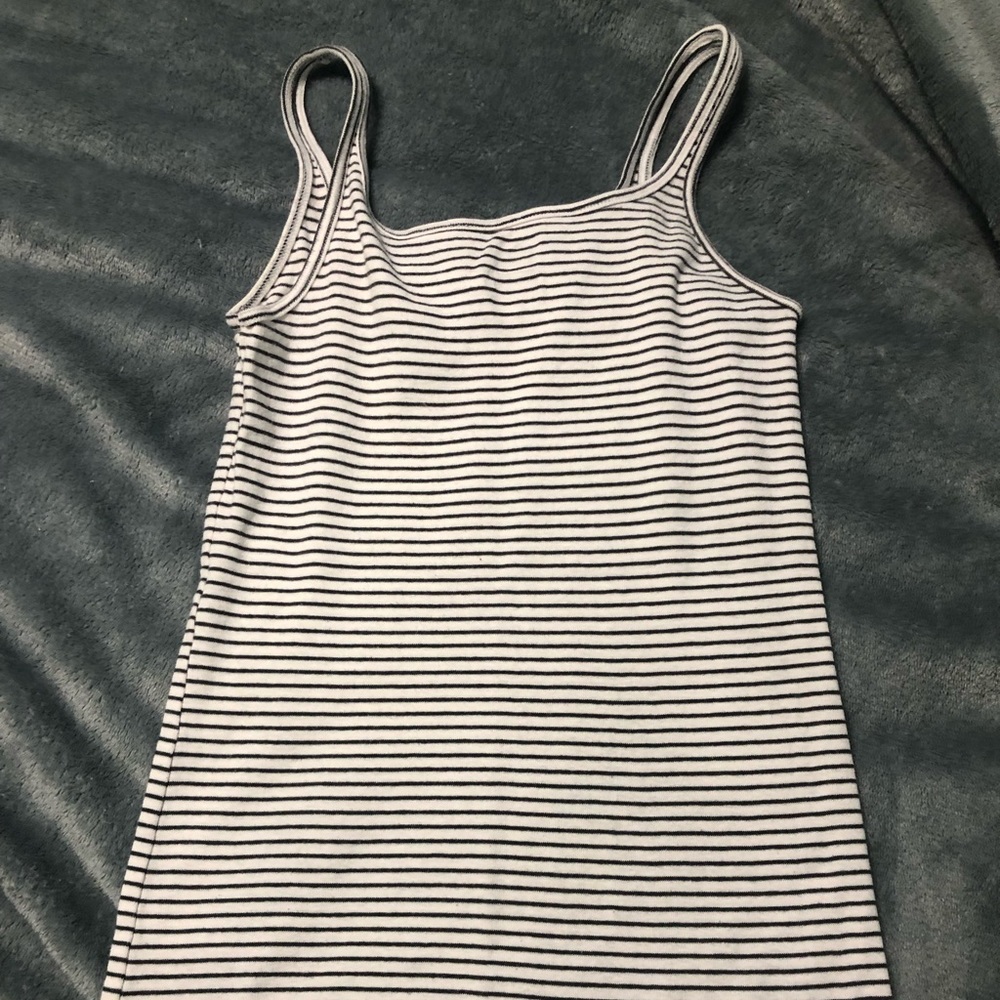 The Gap Tank Top